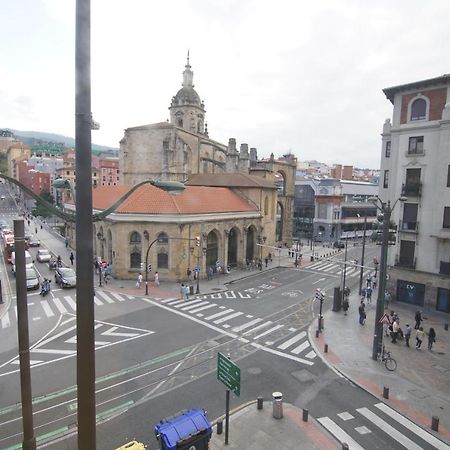 Piso Grande Y Luminoso En El Casco Viejo De Bilbao Apartment Exterior foto